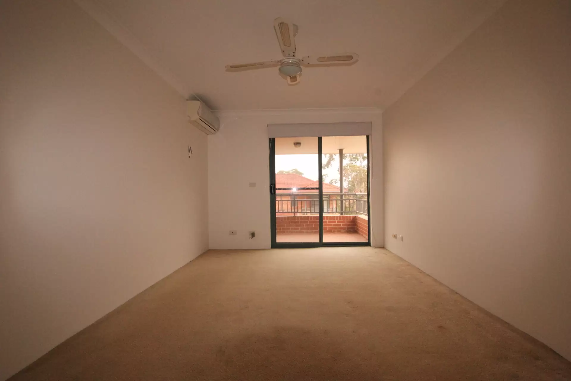 10/81 Bellevue Avenue, Georges Hall Leased by Richard Matthews Real Estate - image 6