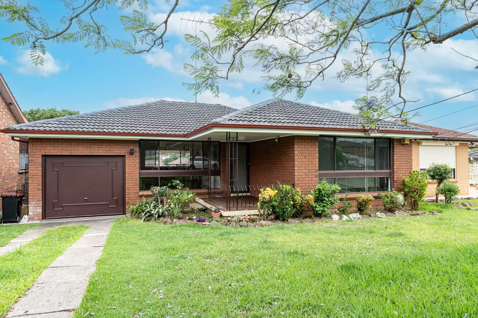 26 Oak Drive, Georges Hall Leased by Richard Matthews Real Estate - image 1