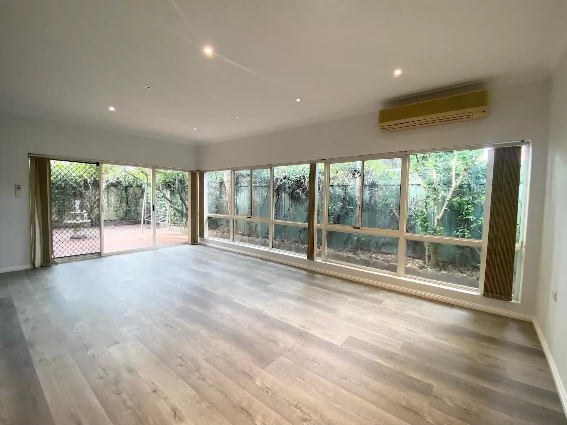 6/1-1A Waimea Street, Burwood Leased by Richard Matthews Real Estate - image 1