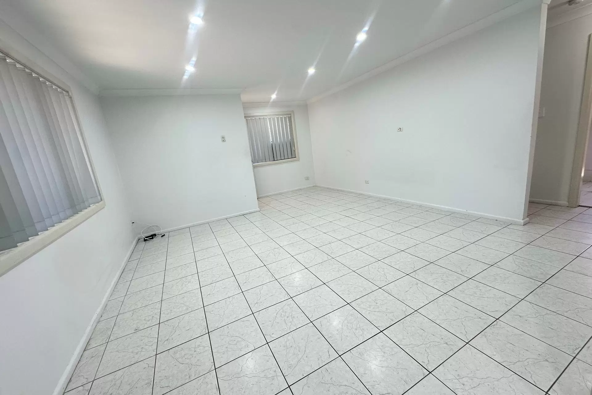 2/39 Emery Avenue, Yagoona Leased by Richard Matthews Real Estate - image 5