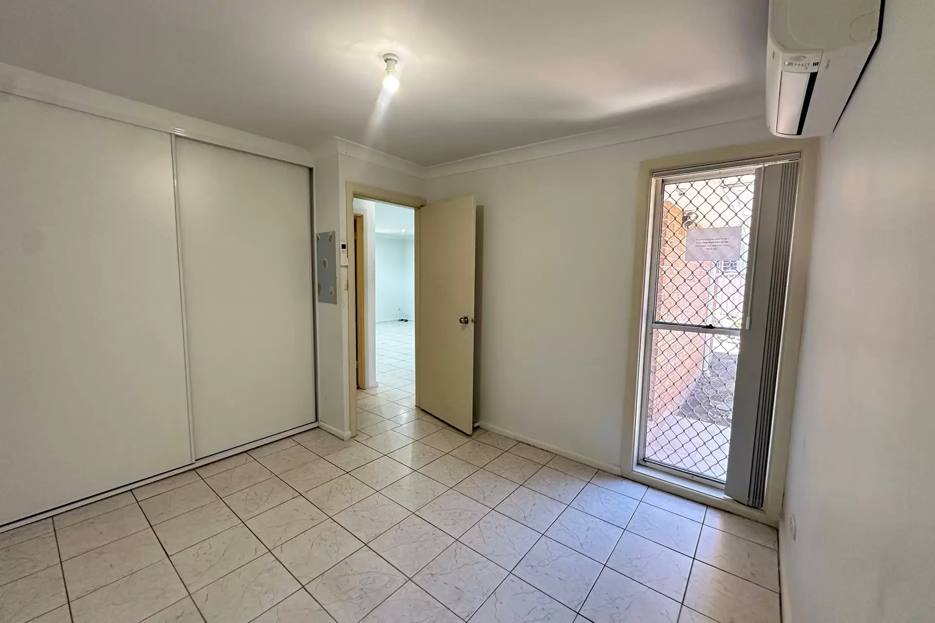 2/39 Emery Avenue, Yagoona Leased by Richard Matthews Real Estate - image 2