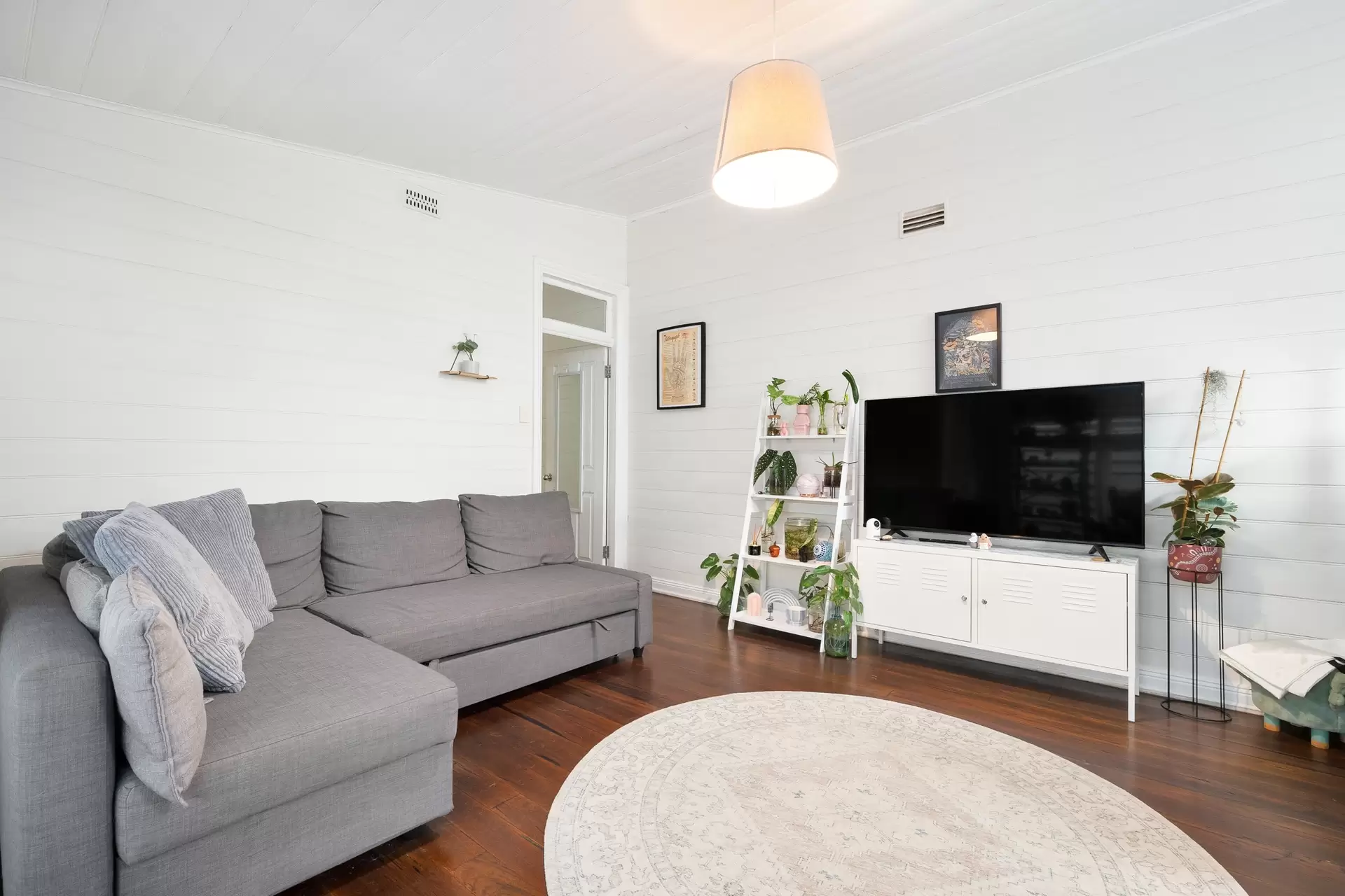 73 Balmain Road, Leichhardt Sold by Richard Matthews Real Estate - image 3