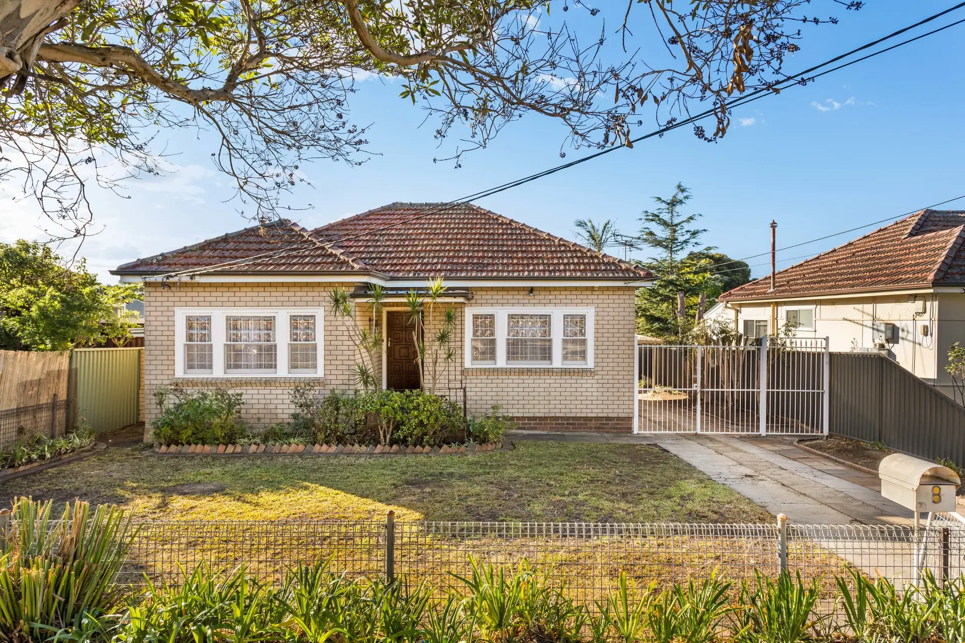 8 Birdsall Avenue, Condell Park Sold by Richard Matthews Real Estate - image 2