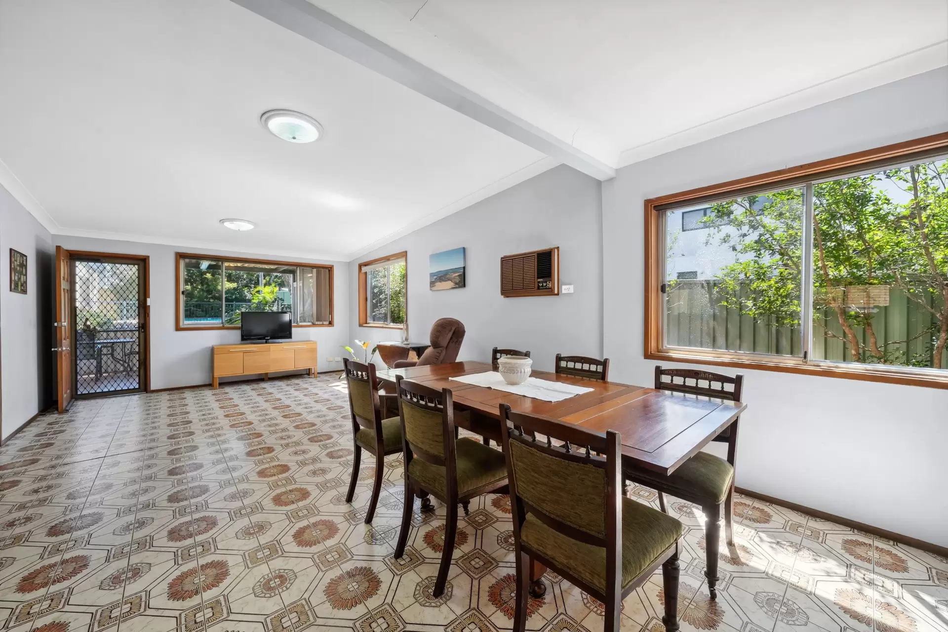 59 Long Street, Strathfield Sold by Richard Matthews Real Estate - image 4