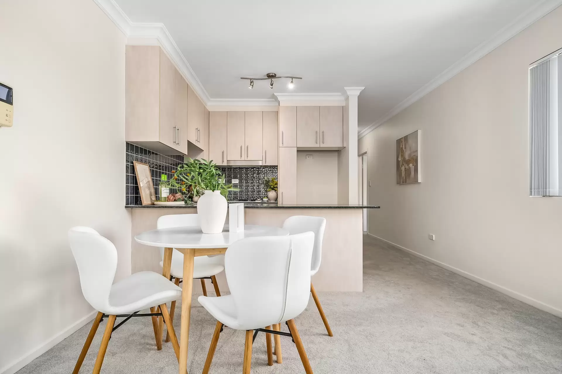 17/38-40 Meryla Street, Burwood Sold by Richard Matthews Real Estate - image 3