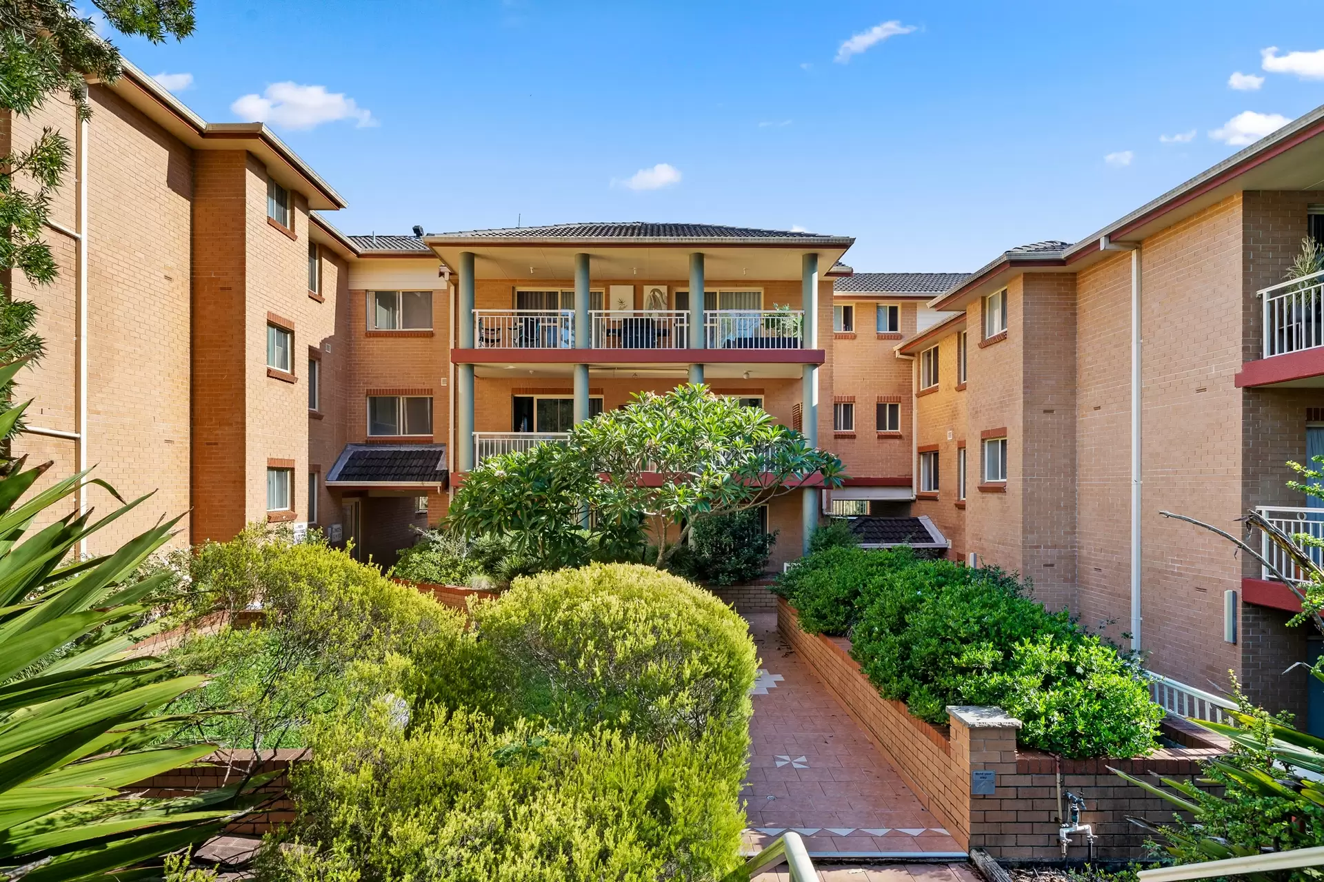 11/8-14 Gibbs Street, Miranda Sold by Richard Matthews Real Estate - image 1