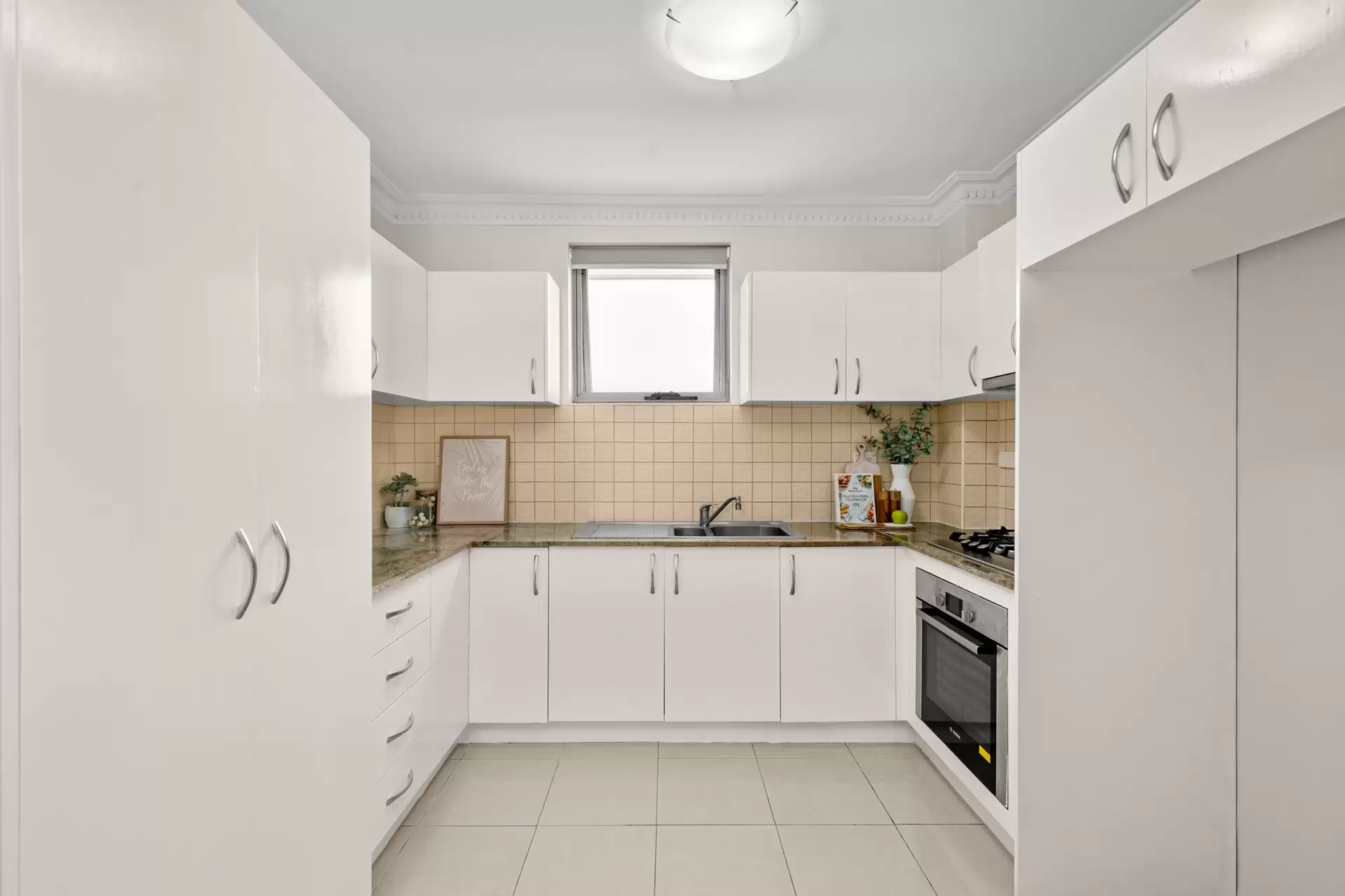20/3-7 Grosvenor Street, Croydon Sold by Richard Matthews Real Estate - image 2