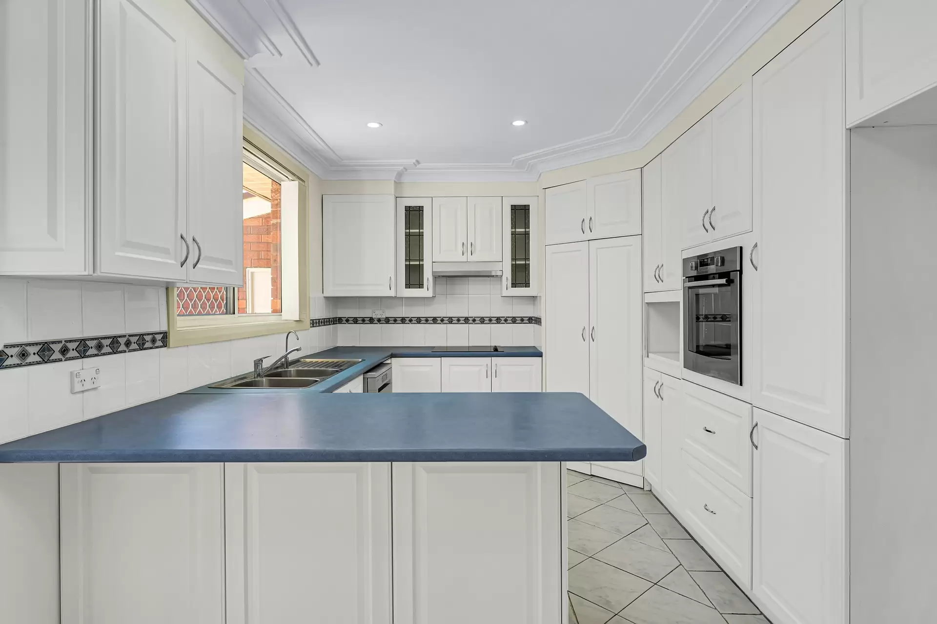 134 Flinders Road, Georges Hall Leased by Richard Matthews Real Estate - image 2