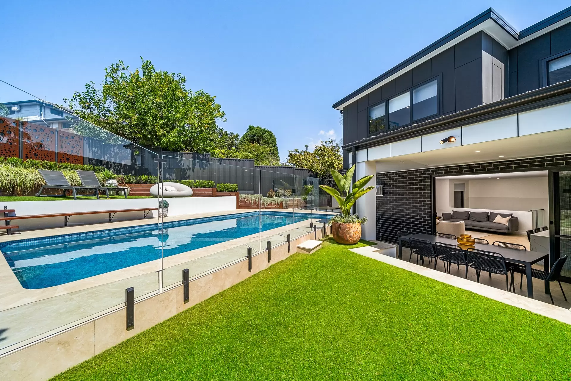 2A Bligh Close, Georges Hall Sold by Richard Matthews Real Estate - image 10
