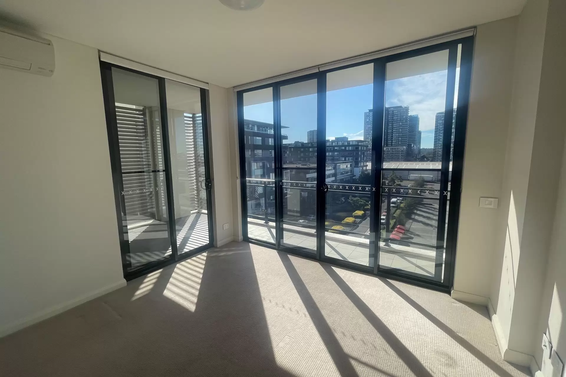 619/22 Baywater Drive, Wentworth Point Leased by Richard Matthews Real Estate - image 6