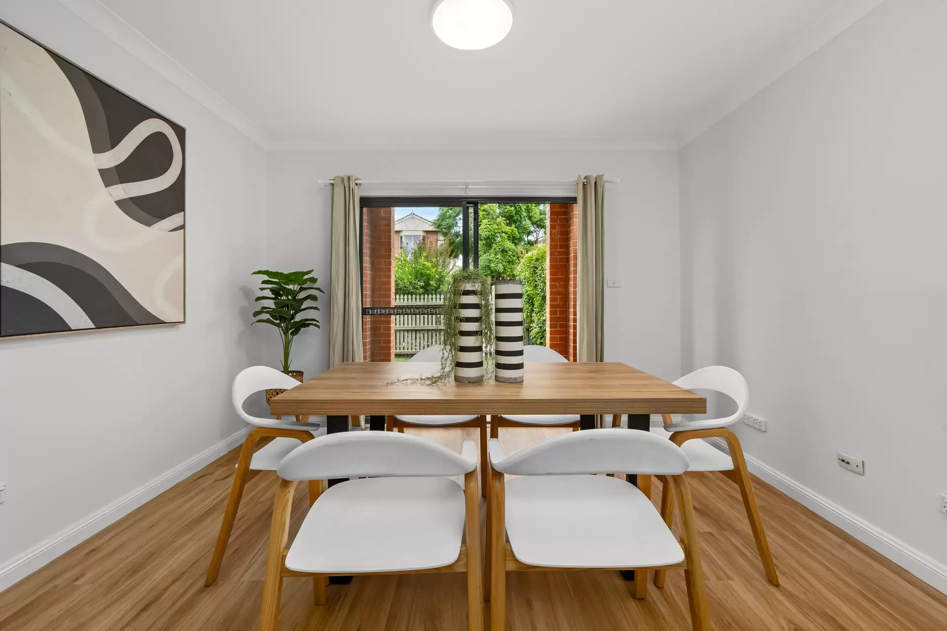 57 Charlton Drive, Liberty Grove Sold by Richard Matthews Real Estate - image 7
