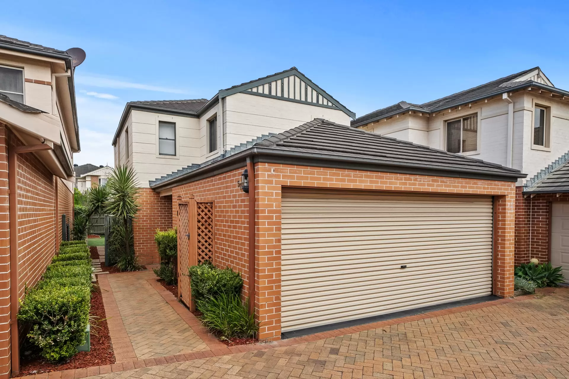 57 Charlton Drive, Liberty Grove Sold by Richard Matthews Real Estate - image 2