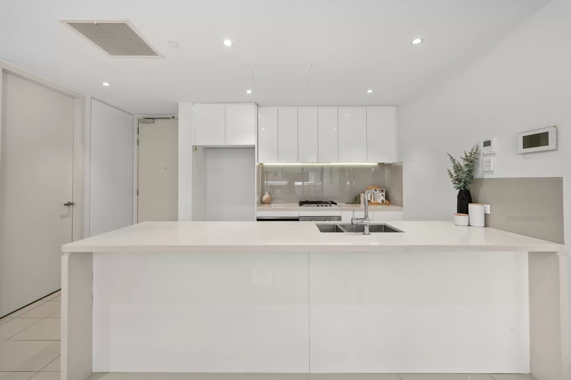 610/43 Belmore Street, Burwood Sold by Richard Matthews Real Estate - image 2