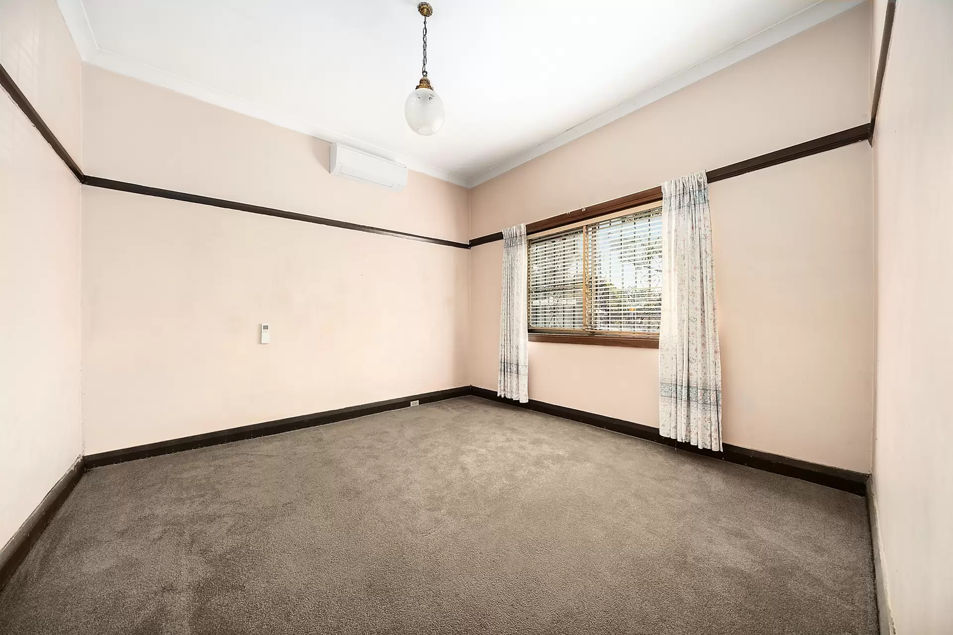 382 Punchbowl Road, Belfield Sold by Richard Matthews Real Estate - image 6