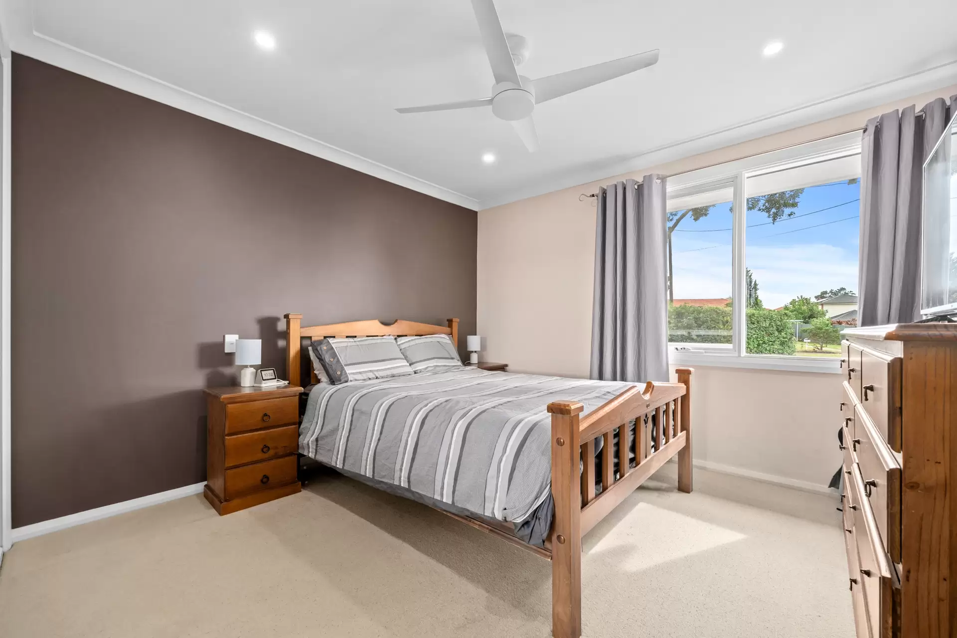 21 Manning Place, Seven Hills Sold by Richard Matthews Real Estate - image 5
