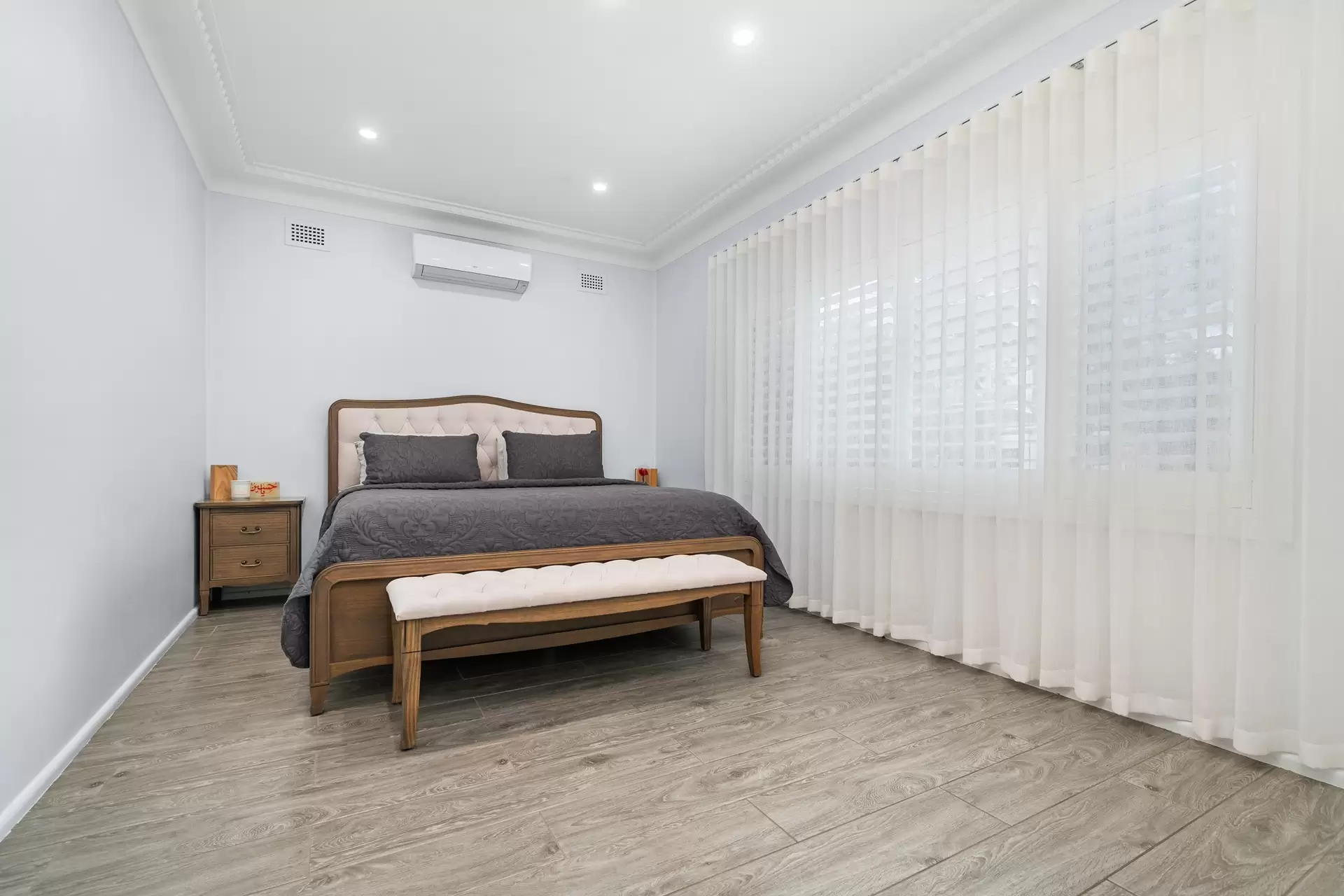 13 Haig Avenue, Georges Hall Sold by Richard Matthews Real Estate - image 4