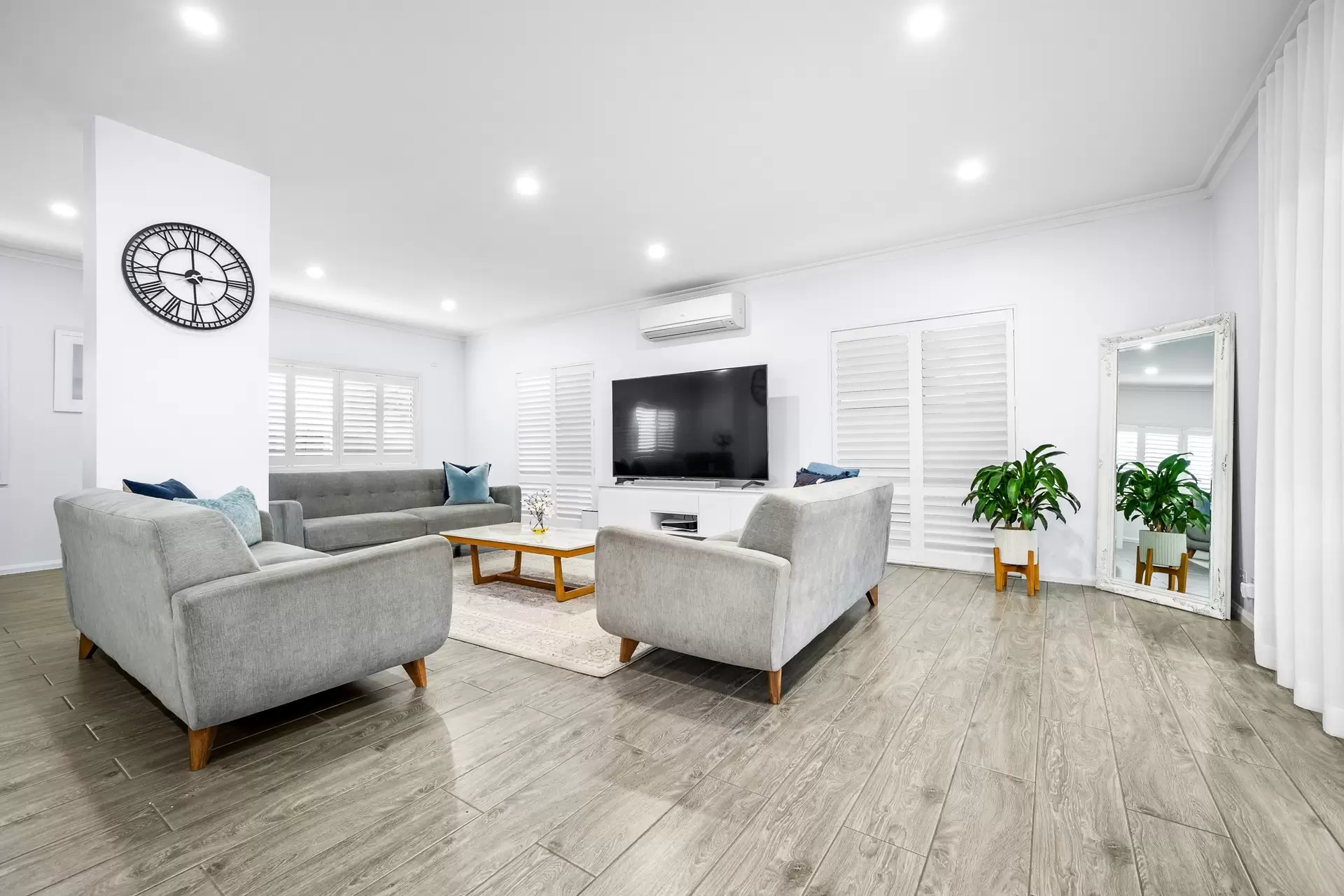 13 Haig Avenue, Georges Hall Sold by Richard Matthews Real Estate - image 2