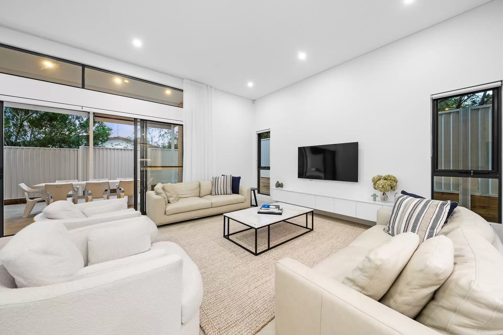 10a Yvonne Crescent, Georges Hall Sold by Richard Matthews Real Estate - image 2