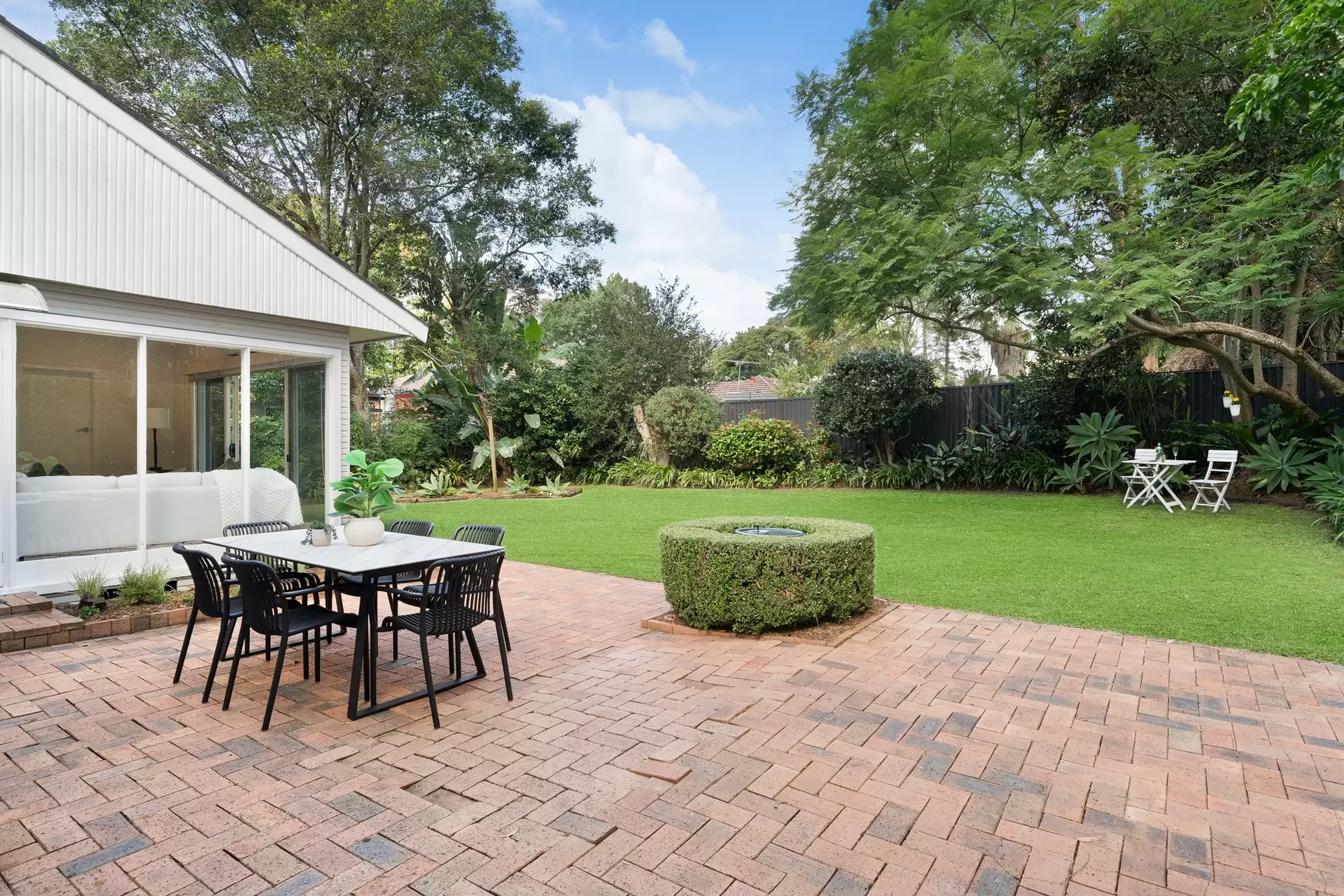 11 Finlay Avenue, Beecroft Sold by Richard Matthews Real Estate - image 5