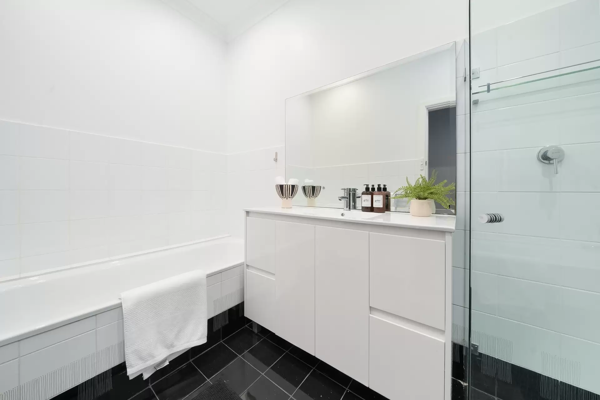11 Finlay Avenue, Beecroft Sold by Richard Matthews Real Estate - image 12