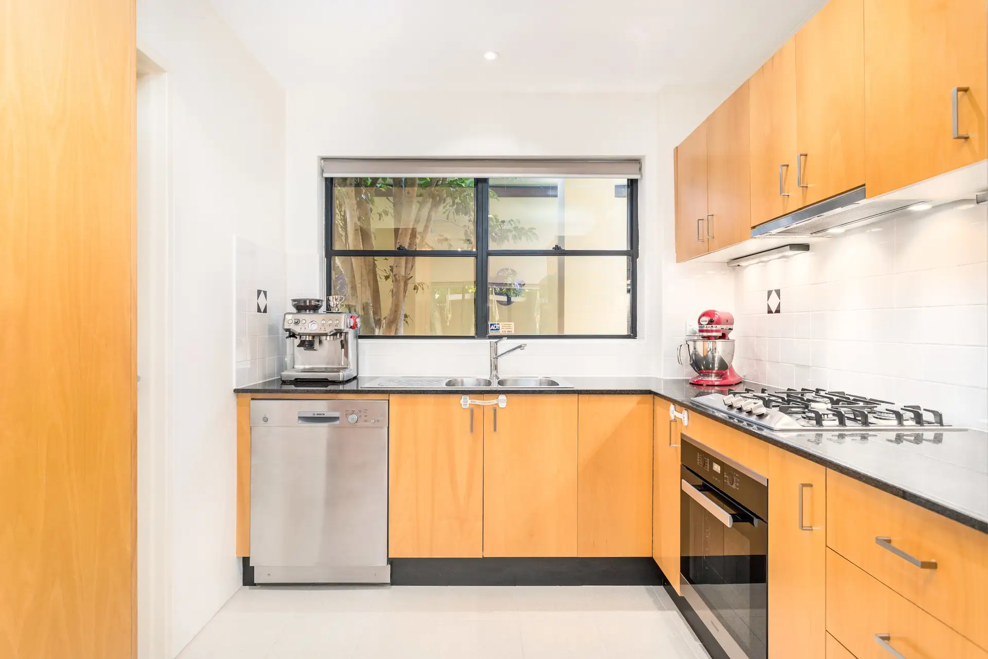 5/219 Croydon Road, Croydon Sold by Richard Matthews Real Estate - image 5