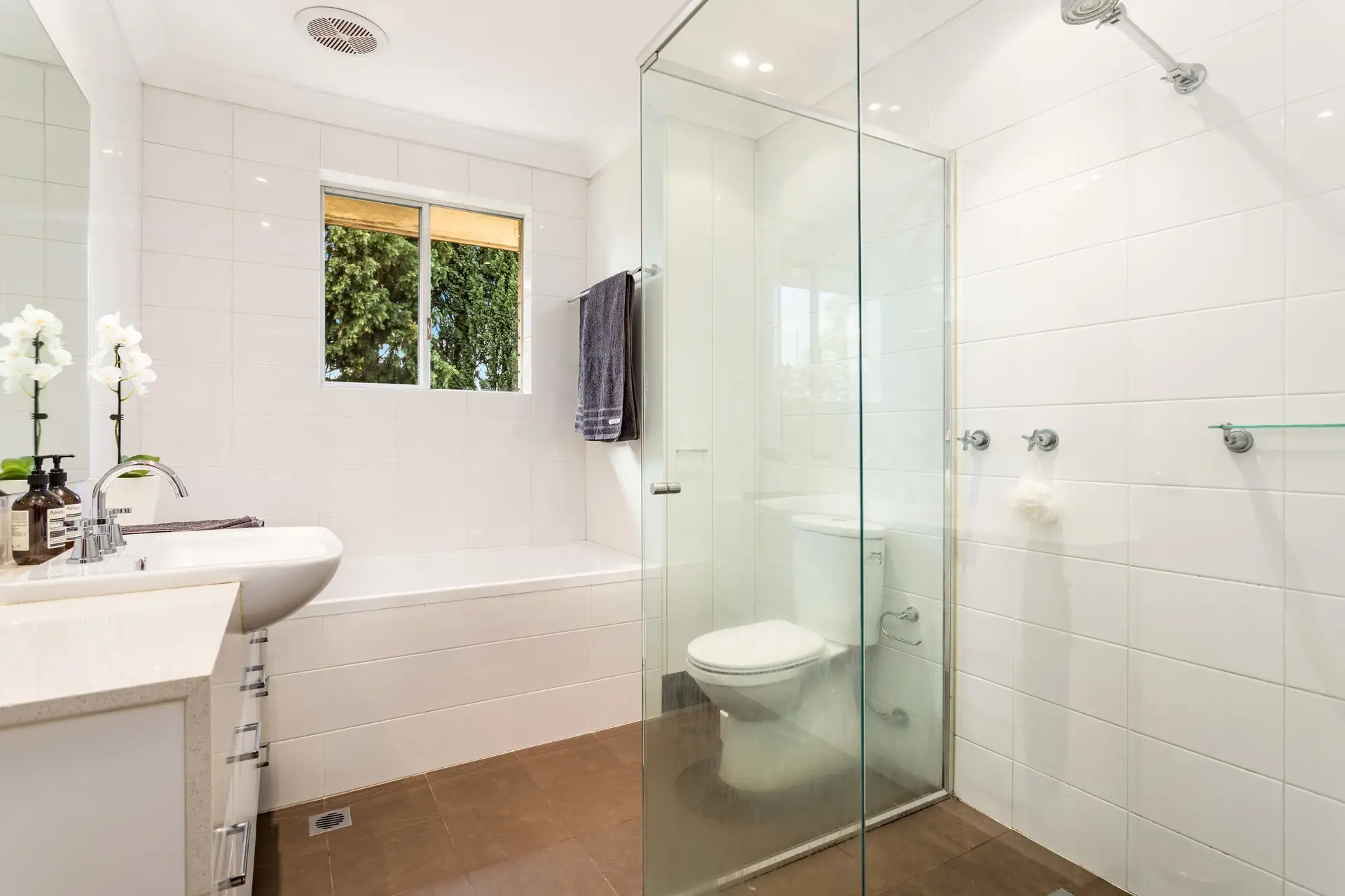 12/44-48 Milton Street, Ashfield Sold by Richard Matthews Real Estate - image 4
