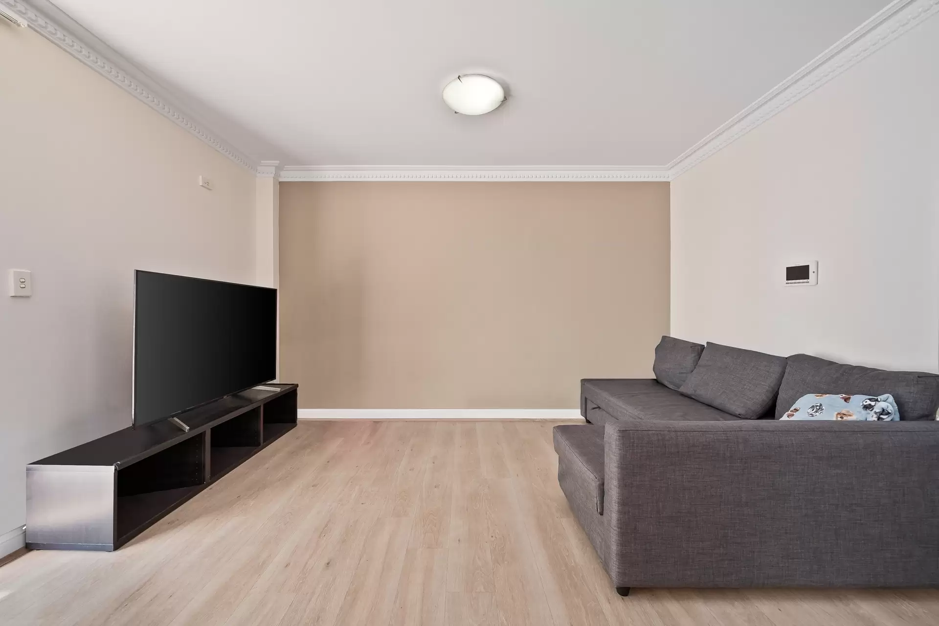 18/3-7 Grosvenor Street, Croydon Sold by Richard Matthews Real Estate - image 2