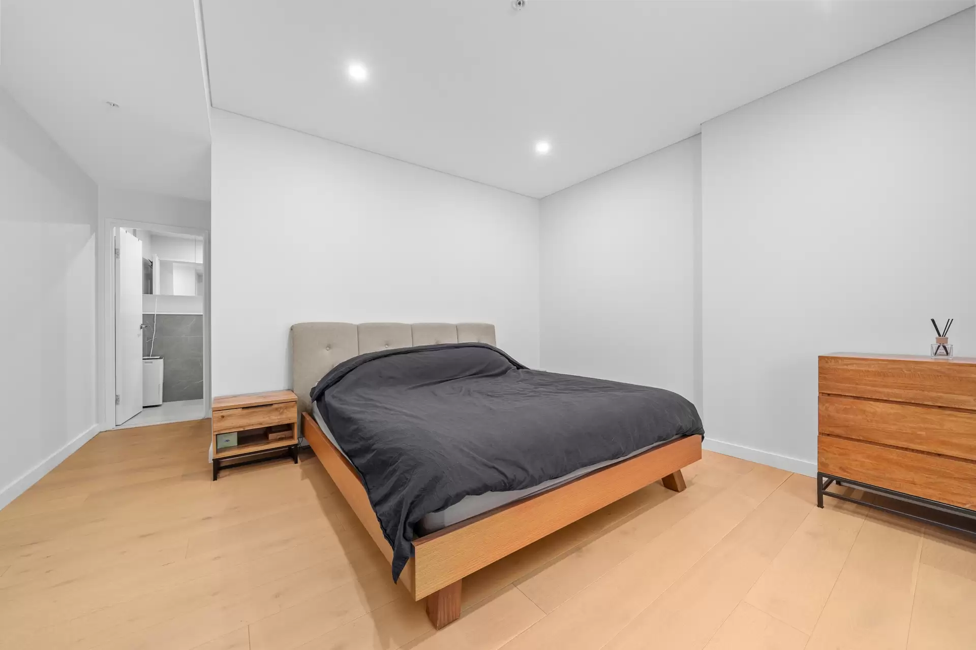 165/1 Gerbera Place, Kellyville Sold by Richard Matthews Real Estate - image 7