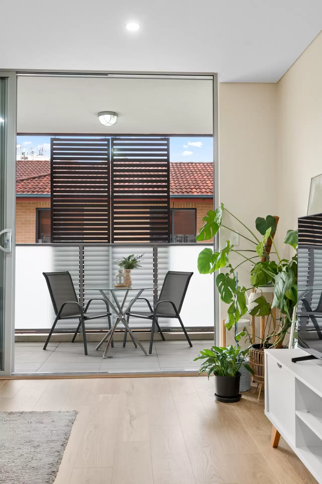 9/3a Byer Street, Enfield Sold by Richard Matthews Real Estate - image 4