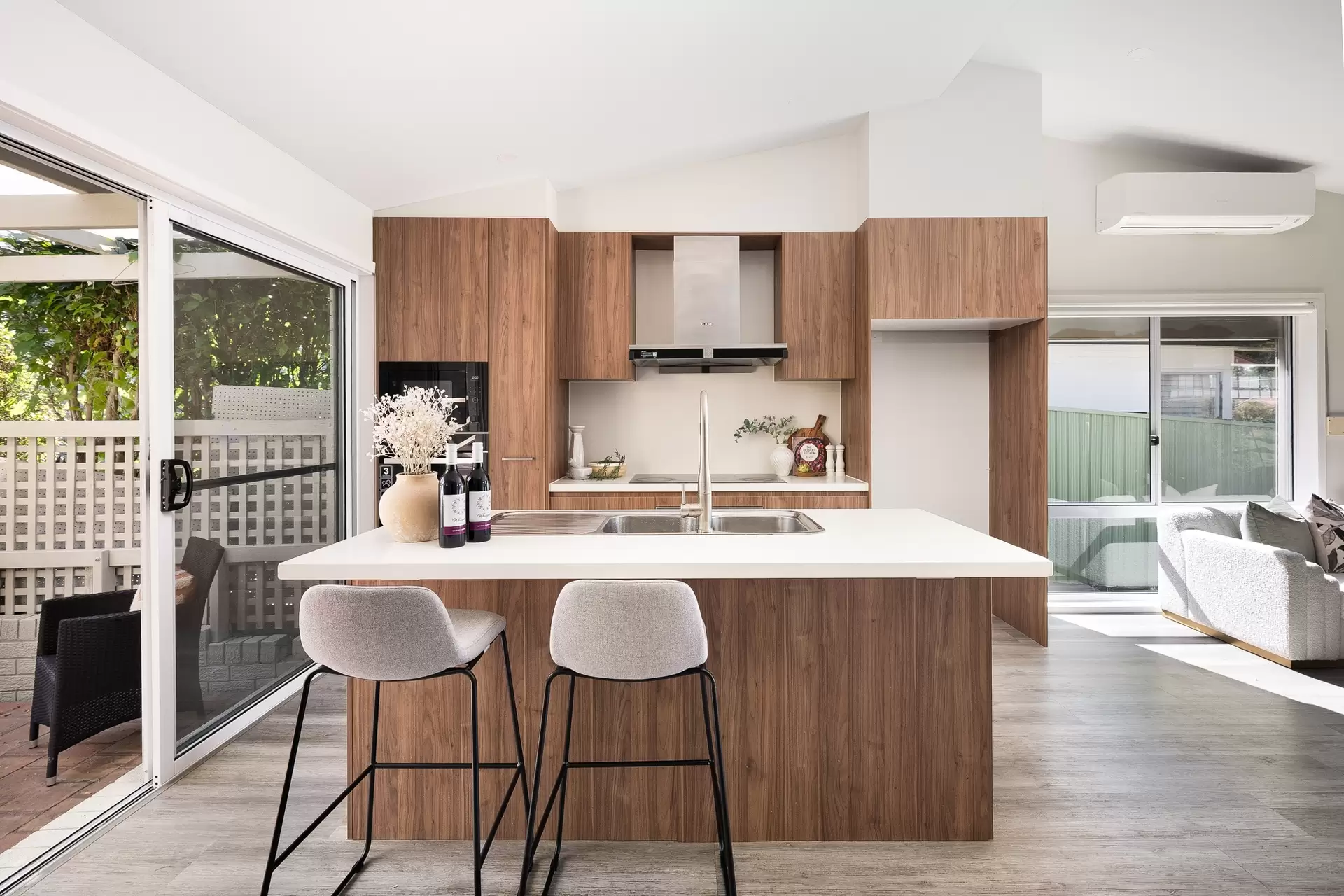 31 Chester Avenue, Baulkham Hills Sold by Richard Matthews Real Estate - image 3