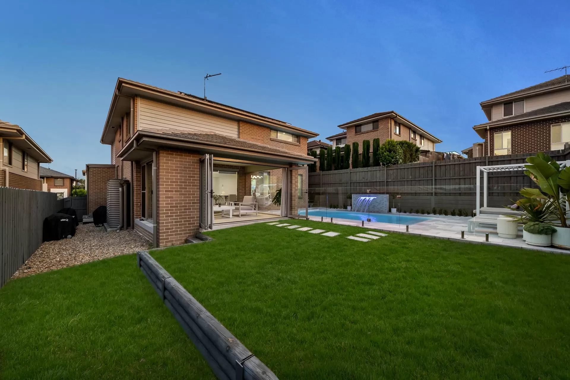 15 Corona Street, Box Hill Sold by Richard Matthews Real Estate - image 16