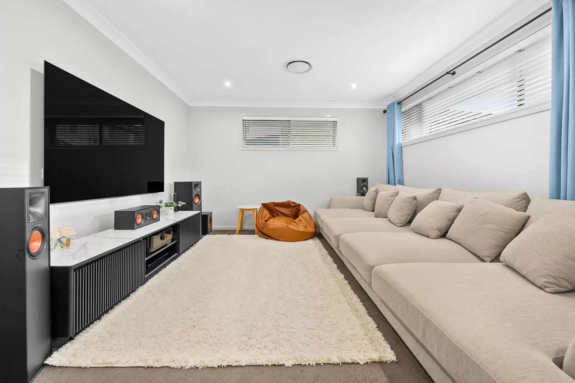 15 Corona Street, Box Hill Sold by Richard Matthews Real Estate - image 3
