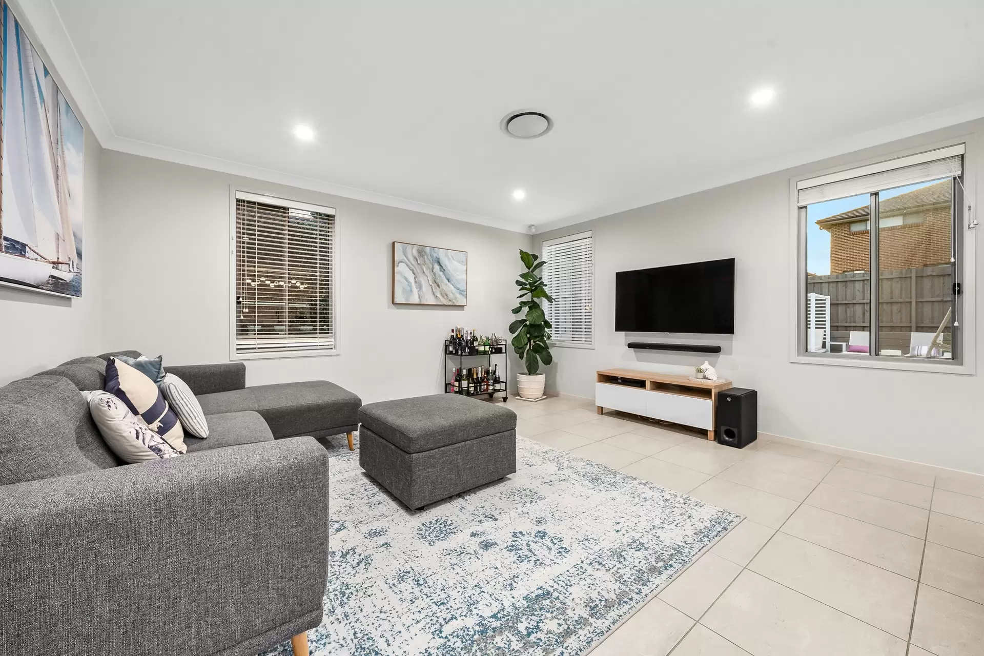15 Corona Street, Box Hill Sold by Richard Matthews Real Estate - image 2