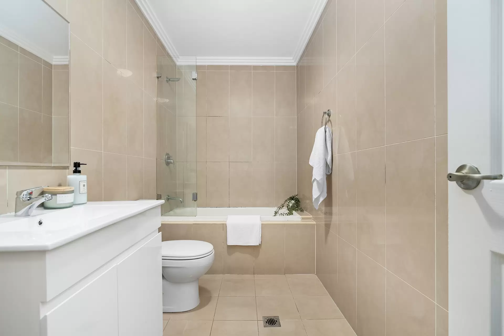 13/16-20 Grosvenor Street, Croydon Sold by Richard Matthews Real Estate - image 7