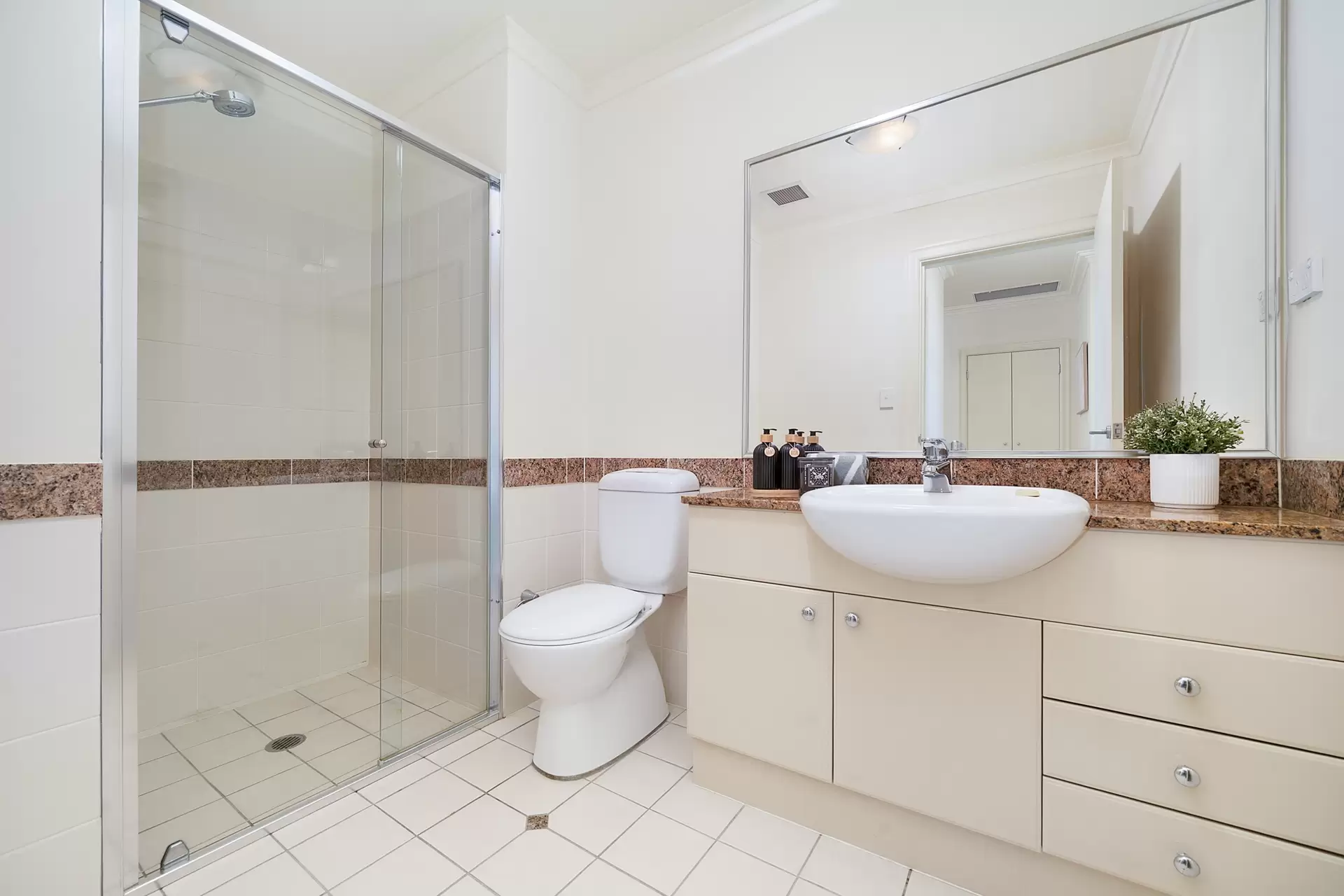 210/16 Fairwater Close, Breakfast Point Sold by Richard Matthews Real Estate - image 9