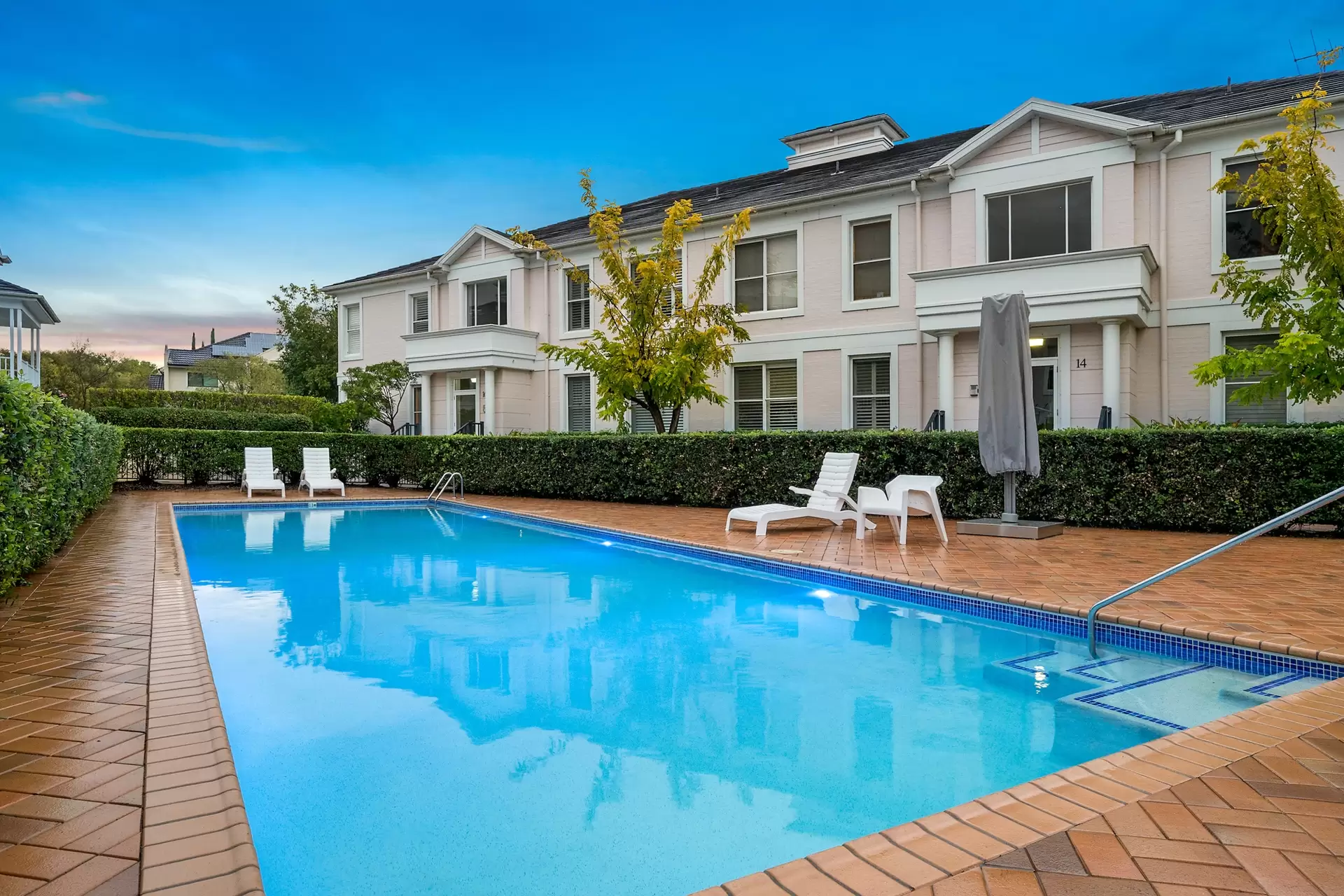210/16 Fairwater Close, Breakfast Point Sold by Richard Matthews Real Estate - image 1