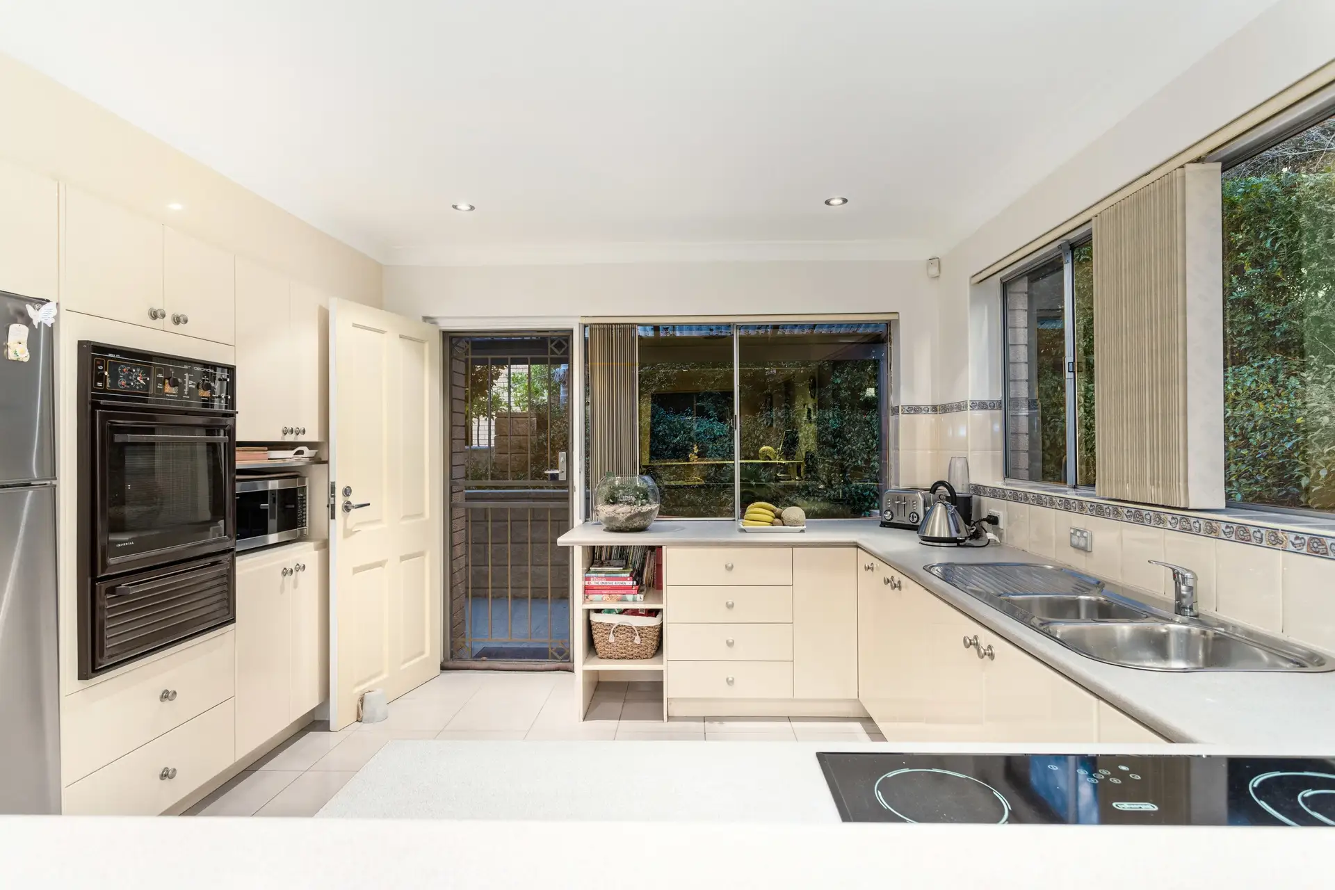 13 Anembo Avenue, Georges Hall Sold by Richard Matthews Real Estate - image 5