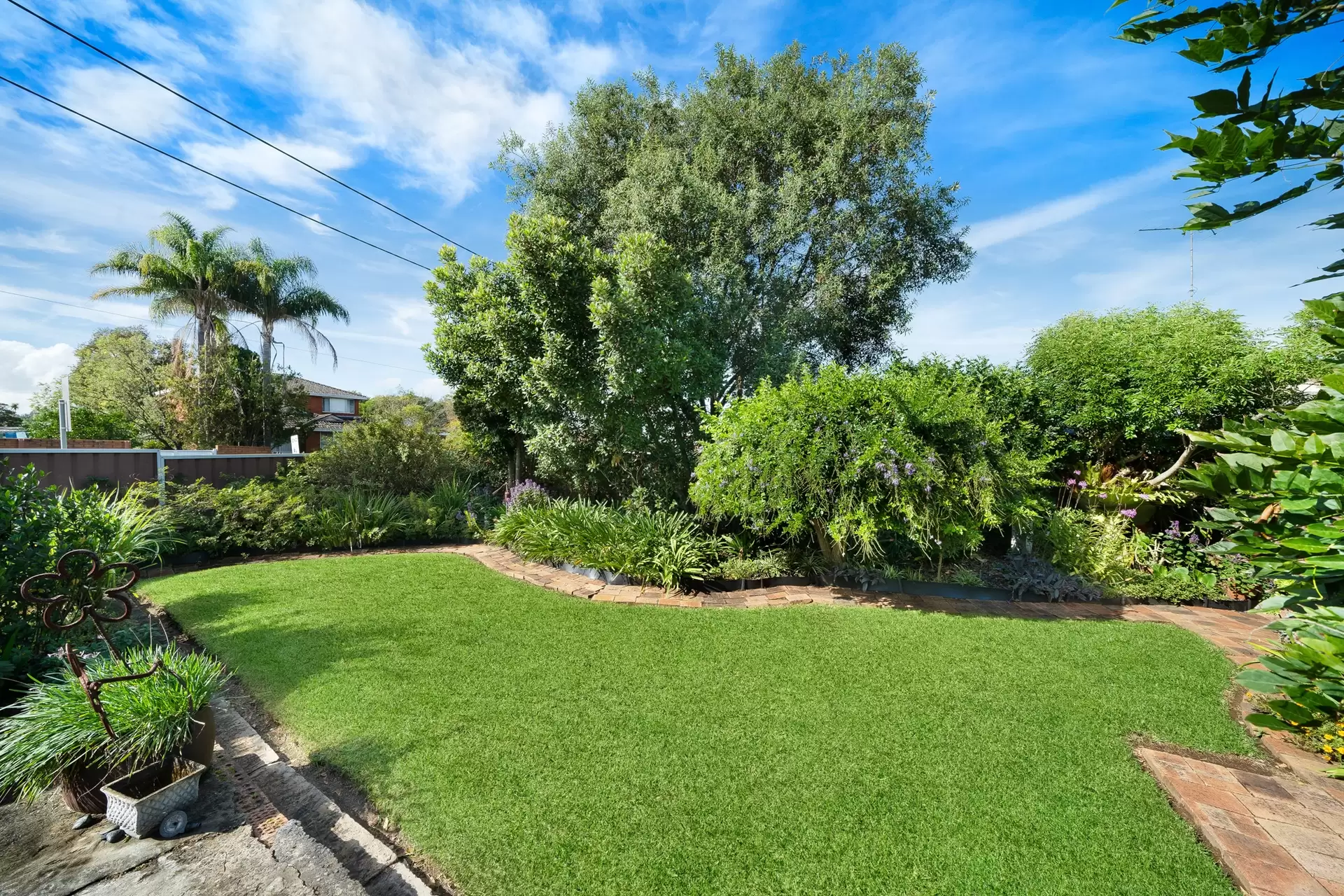 131 Flinders Road, Georges Hall Sold by Richard Matthews Real Estate - image 8