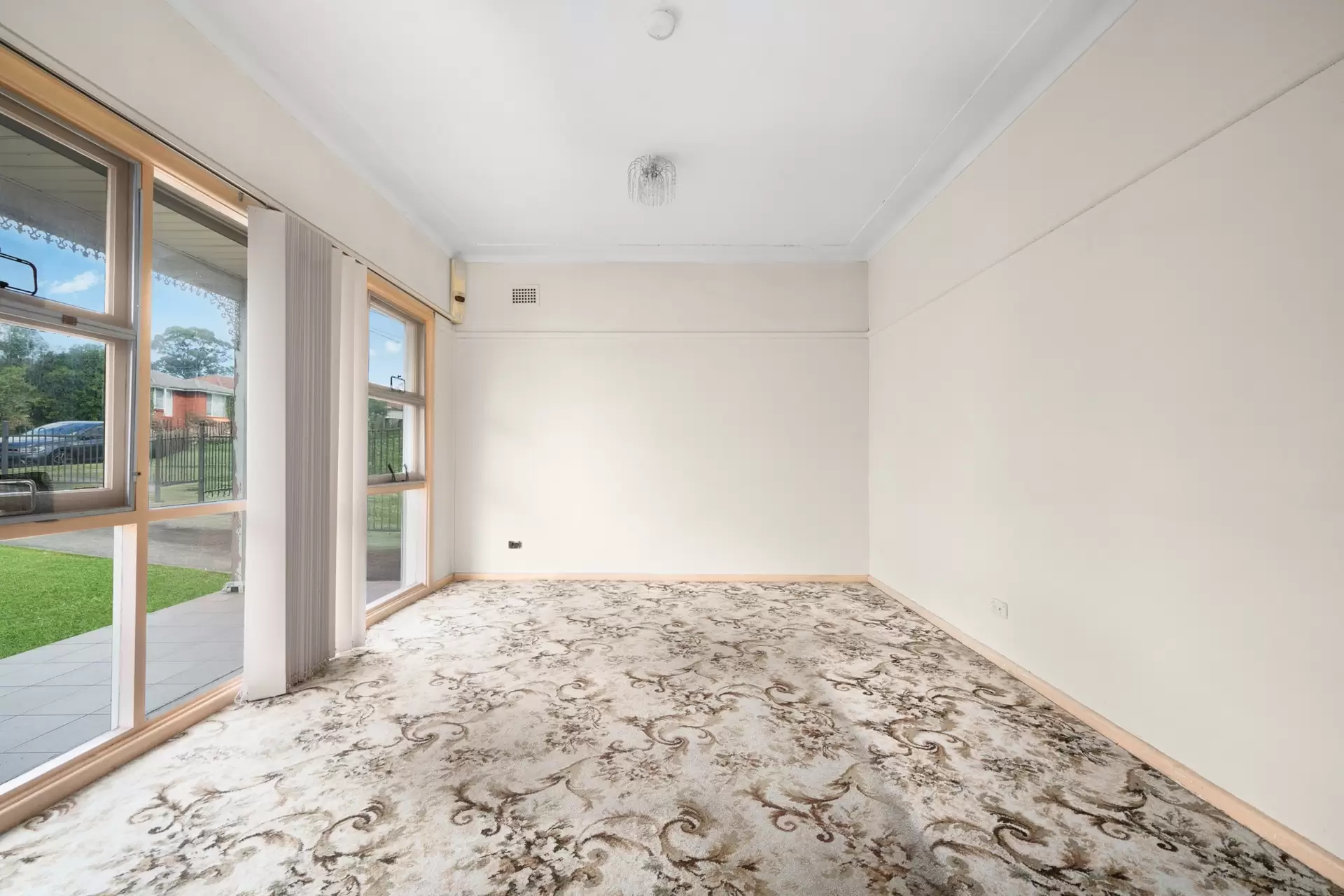 19  Craiglea Street, Blacktown Sold by Richard Matthews Real Estate - image 4