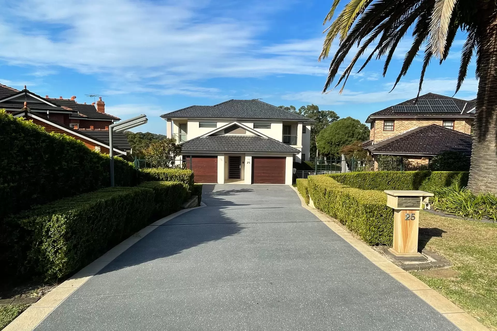 25 Kinsella Street, Illawong Sold by Richard Matthews Real Estate - image 1