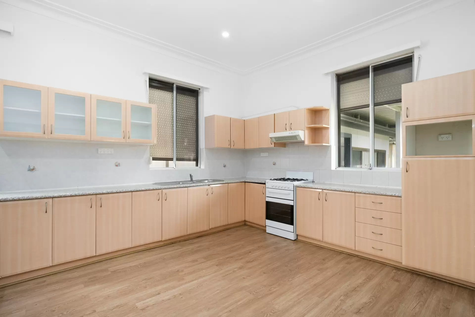 23 Coronation Parade, Strathfield South Sold by Richard Matthews Real Estate - image 3