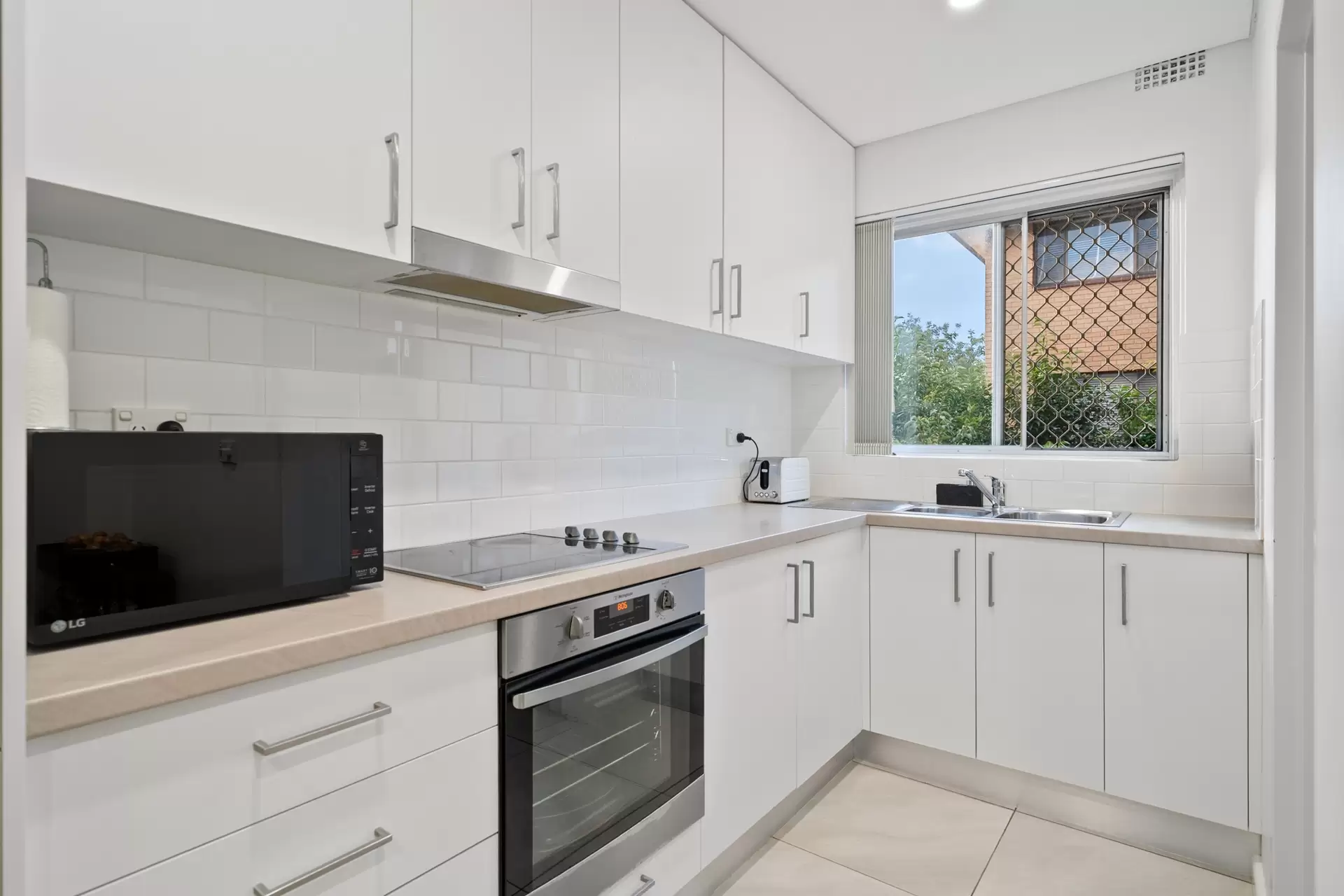 11/7 Harold Street, Parramatta Sold by Richard Matthews Real Estate - image 2