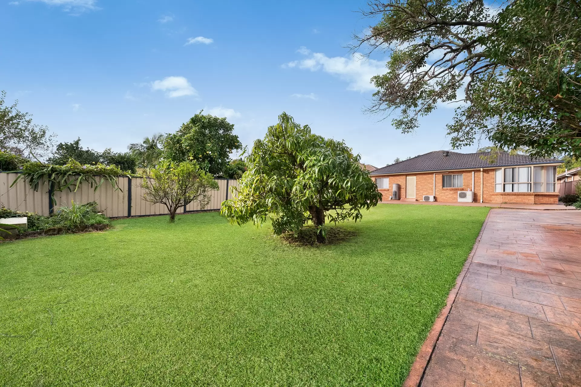 80 Albert Street, Revesby Sold by Richard Matthews Real Estate - image 7