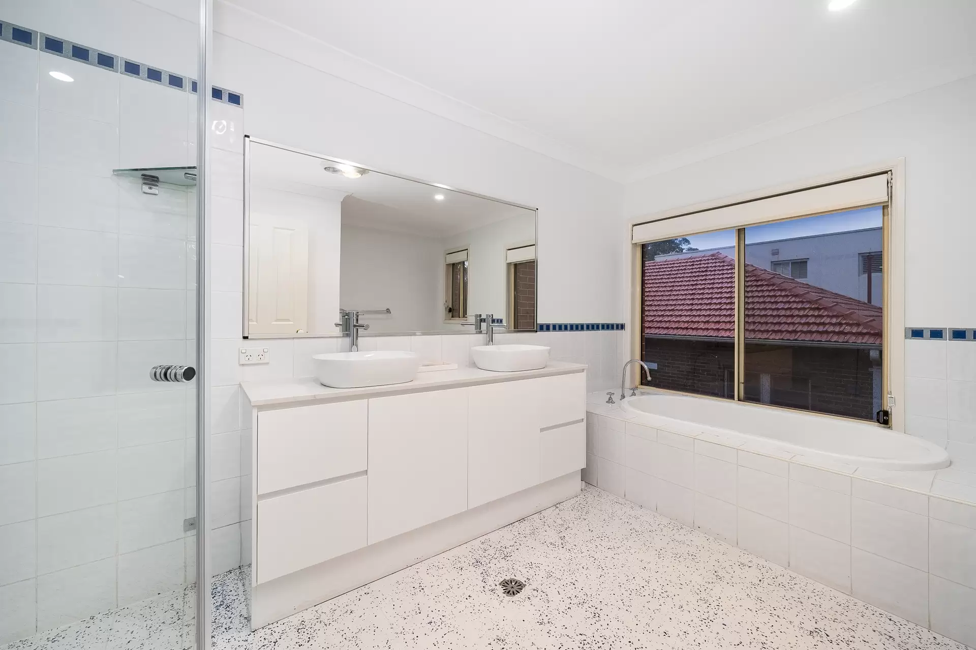 7 Bates Street, Strathfield Sold by Richard Matthews Real Estate - image 10