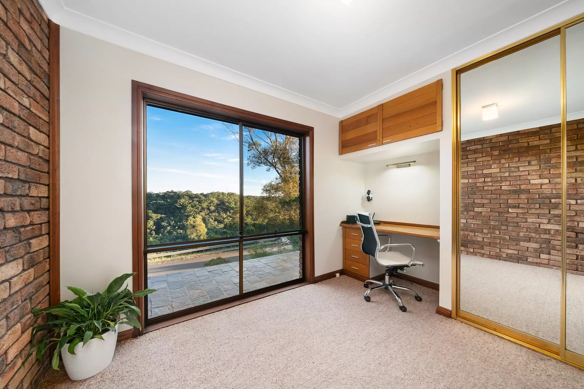 21 Redman Avenue, Illawong Sold by Richard Matthews Real Estate - image 9