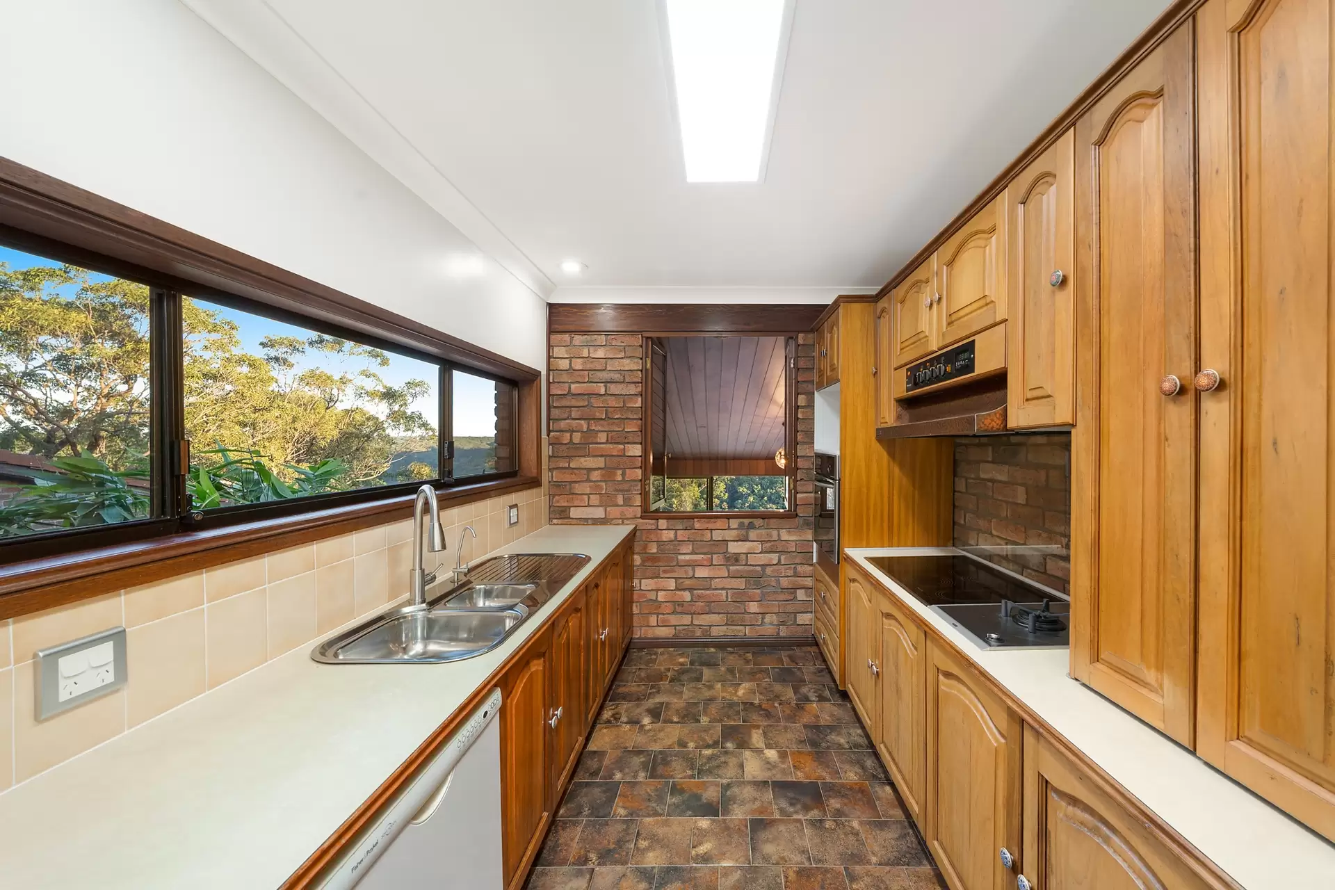 21 Redman Avenue, Illawong Sold by Richard Matthews Real Estate - image 6