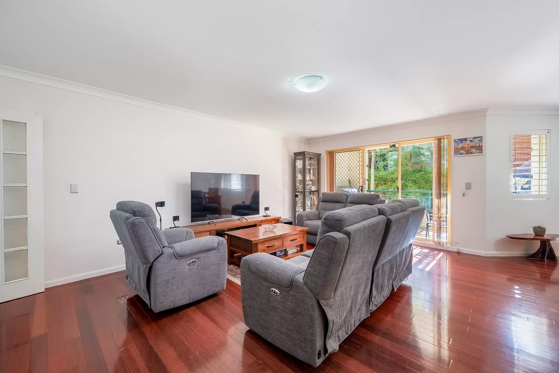 8/23 George Street, North Strathfield Sold by Richard Matthews Real Estate - image 2