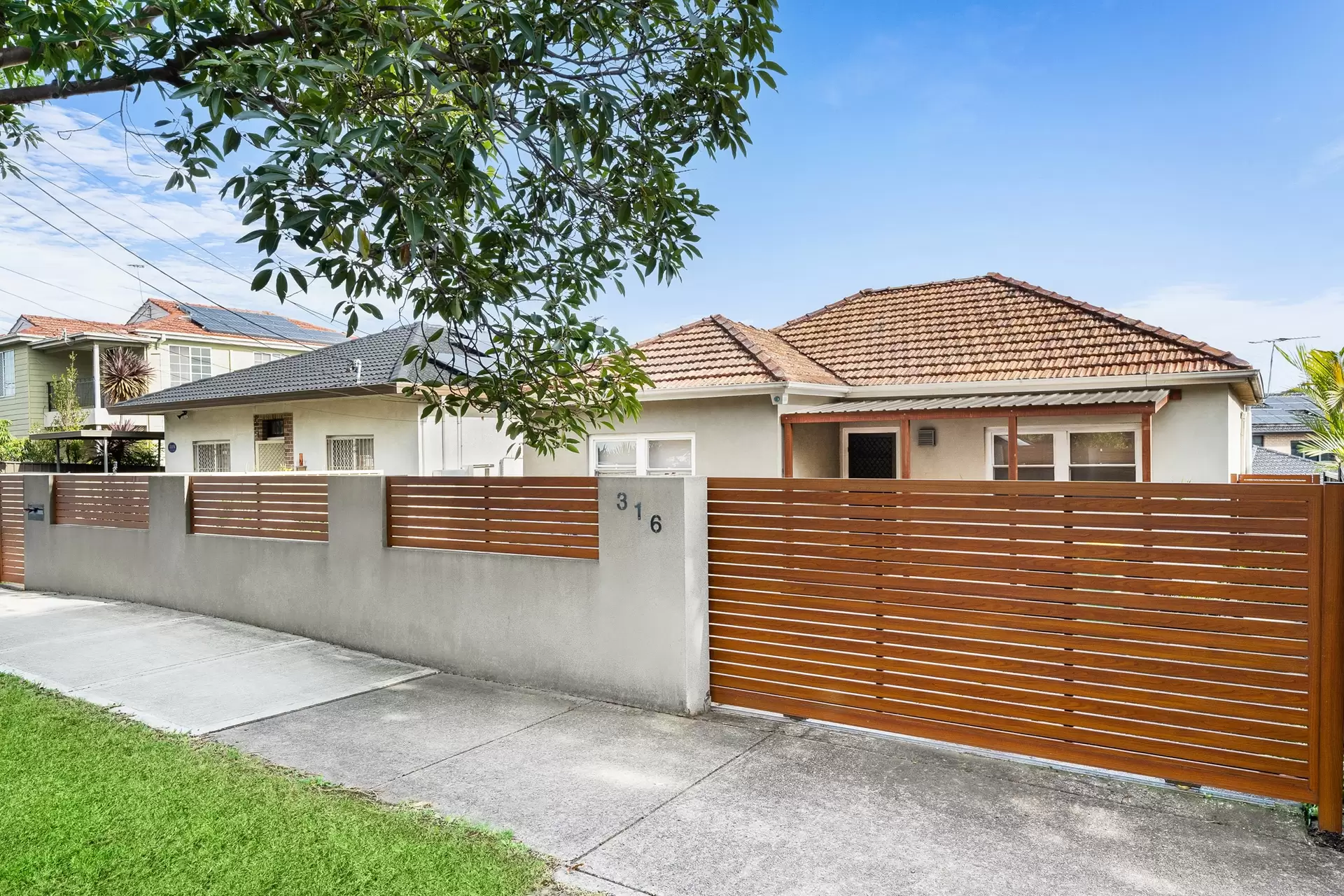 316 Auburn Road, Yagoona Sold by Richard Matthews Real Estate - image 3
