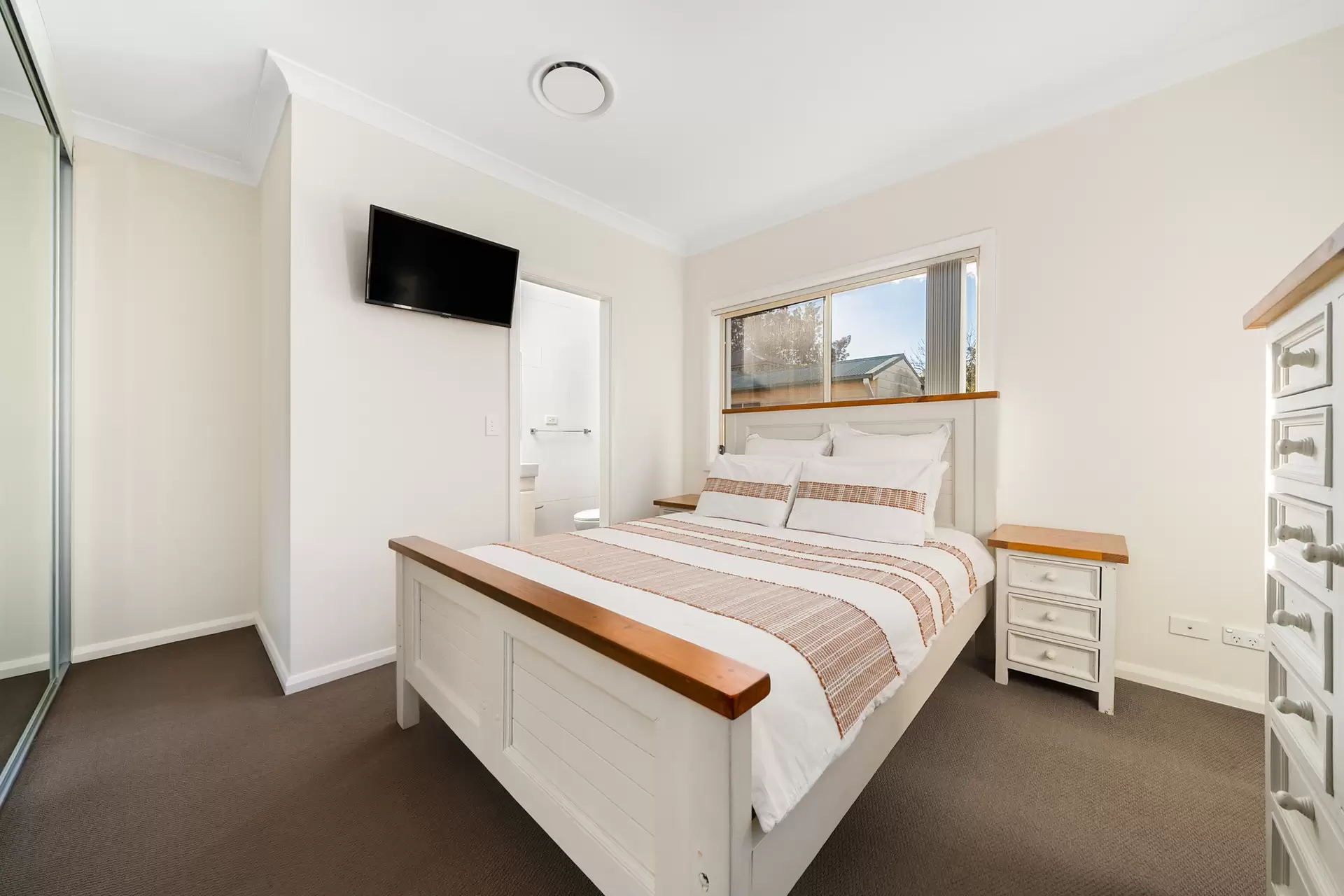 6/29 Hunter Street, Condell Park Sold by Richard Matthews Real Estate - image 4