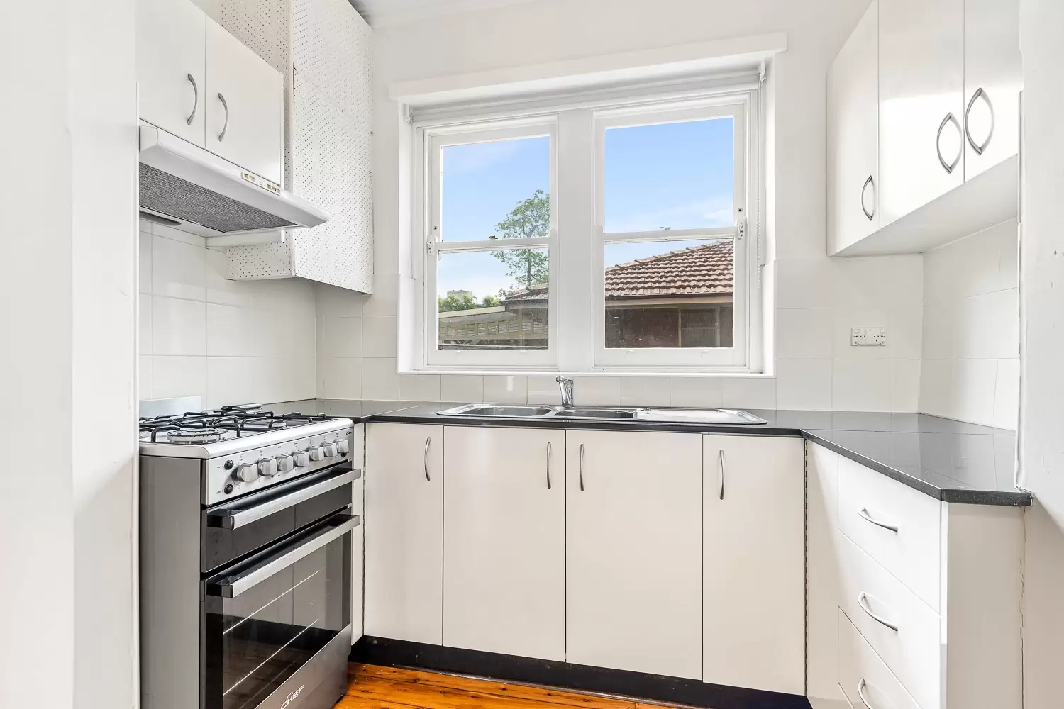 2/11 Morris Street, Summer Hill Leased by Richard Matthews Real Estate - image 2
